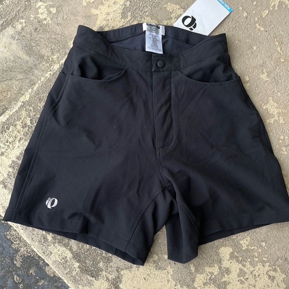 New Pearl Izumi padded cycling shorts